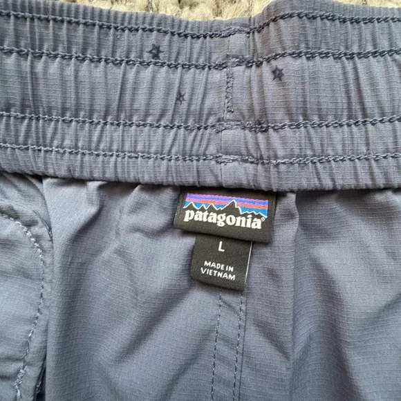 Patagonia Star Print Athletic Shorts Gray Size L - Picture 4 of 5